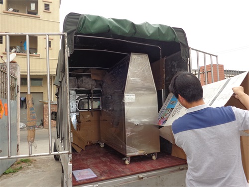 正航紫外線(xiàn)殺菌設(shè)備出貨圖